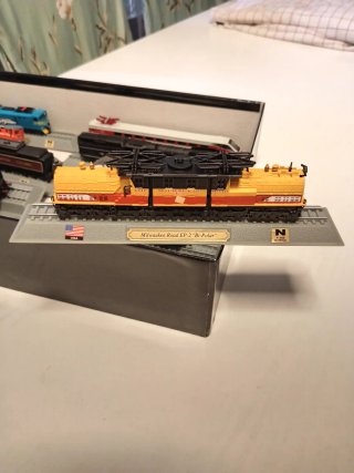 Set treni in miniatura.