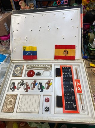 Juego de mesa de hípica antiguo