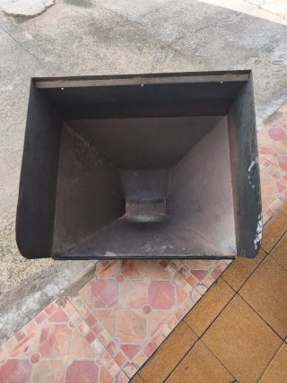 Tolva per caldaia a biomassa