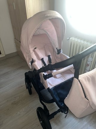 Carro Bebé Kunert Mata + Mecedora 4moms