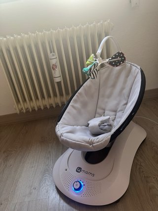 Carro Bebé Kunert Mata + Mecedora 4moms