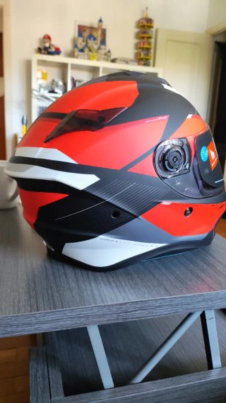 Casco de moto MT Helmets