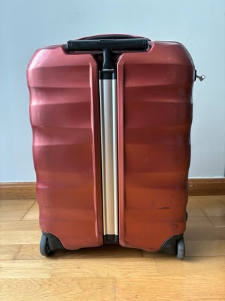 Maleta cabina rígida Samsonite Firelite Roja