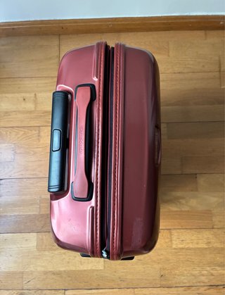 Maleta cabina rígida Samsonite Firelite Roja