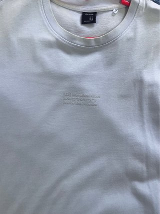 Camiseta Bershka Celeste Estampada