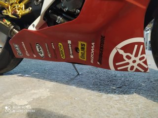 Yamaha YZF-R6 RJ11 Moto Deportiva