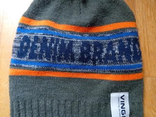 Gorro Vingino gris y naranja