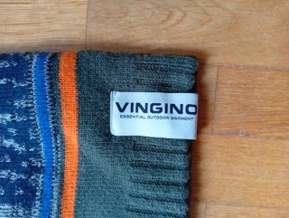 Gorro Vingino gris y naranja