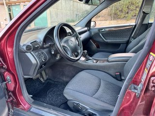 Mercedes-Benz Clase C 2004