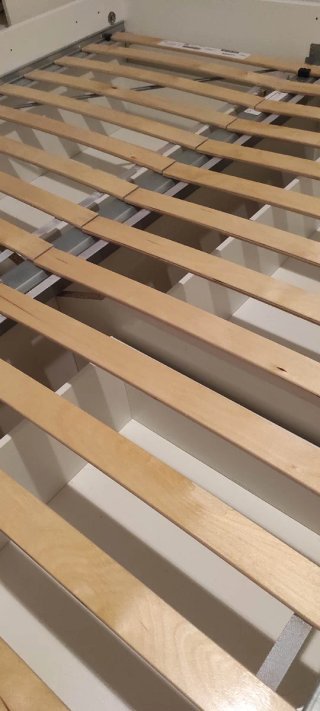 Estructura Cama Brimnes con Cajones Madera y Metal