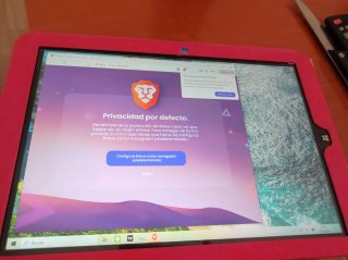Tablet Chuwi (Android + Windows) + Custodia Rosa