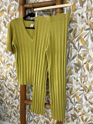 Conjunto WNT Collection verde/amarillo