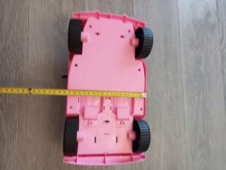 Macchinina rosa per bambole