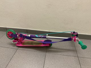 Patinete infantil rosa y morado