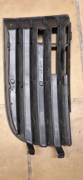 Tapa parachoques VW Golf IV / Bora (1J)