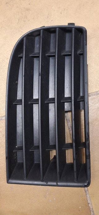 Tapa parachoques VW Golf IV / Bora (1J)