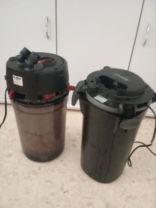 Acuario completo 290L con mueble y 2 filtros exter