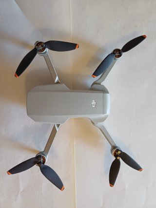 DJI Mini 4K Drone + Accesorios
