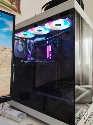Refrigerazione liquida ASUS ROG Ryujin 240