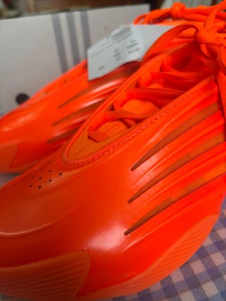 Adidas Harden Vol. 9 Naranja Talla 44 2/3. Nuevas.