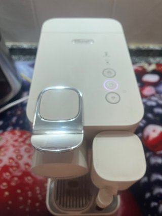 Cafetera Nespresso Gran Latissima DeLonghi