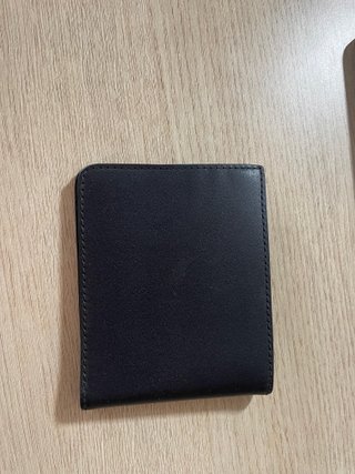 Tarjetero Superdry negro sin usar