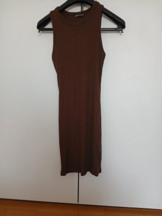 Vestido marrón Berskha talla S