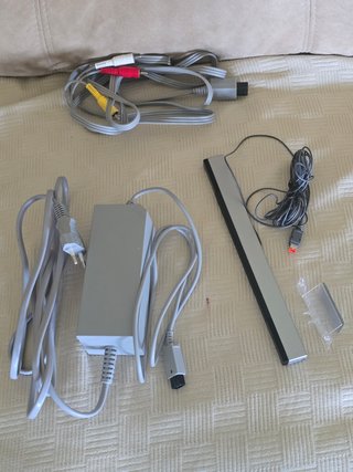 Nintendo Wii + Wii Sports + 2 mandos
