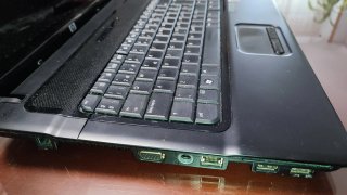 Portátil Compaq 6735s para piezas