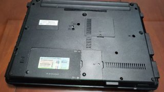 Portátil Compaq 6735s para piezas