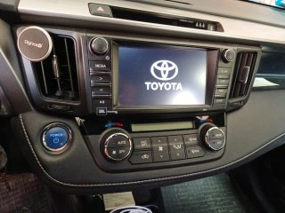 Toyota RAV4 2017