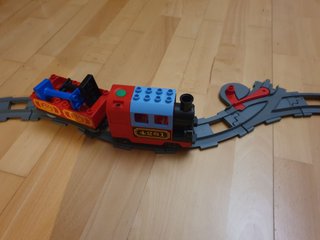 Juego de bloques coches trenes vías Lego Duplo