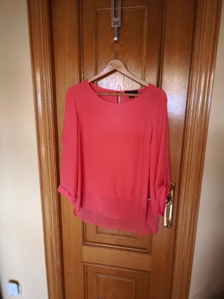 Elegante Blusa de Gasa Coral Atmosphere T. 44 -