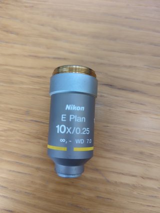 Objetivos de microscopio Nikon y Olympus