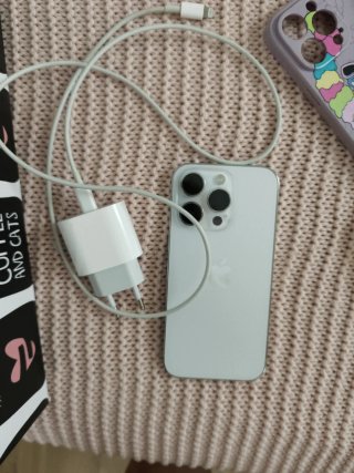 iPhone 14 Pro 128 GB Blanco con cargador original