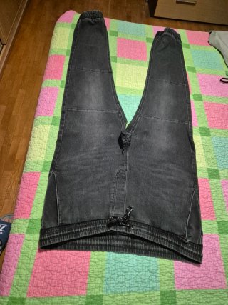 Pantalón vaquero negro Livergy