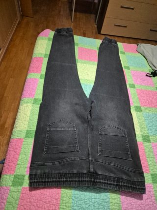 Pantalón vaquero negro Livergy