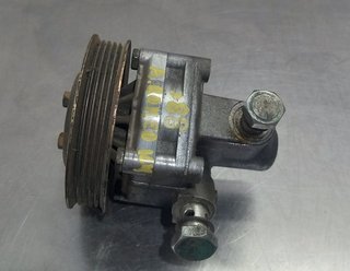 BOMBA DIRECCION ALFA ROMEO 164 7681955122