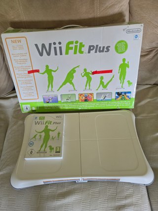 Wii Fit Balance Board + Wii Fit Plus