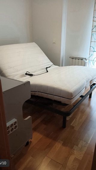Cama articulada eléctrica 135x190 + colchón látex