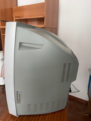 2 televisiones Philips gris