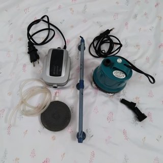 Equipo de oxigenación y bombeo agua limpia oxígeno