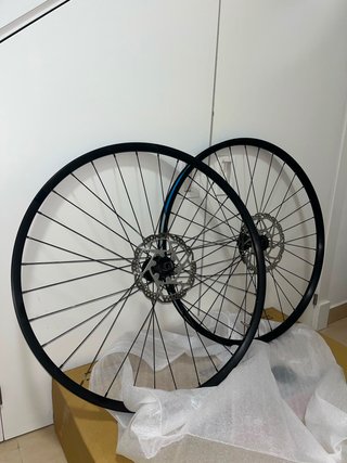 Ruedas completas 29 MTB Tubeless 25c 32h