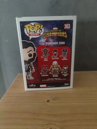 Funko Pop Punisher 2099 #303 Exclusivo