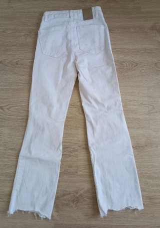 Pantalón vaquero blanco