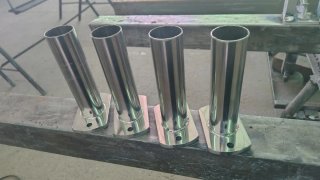 Soportes para escaleras de piscina - Metal