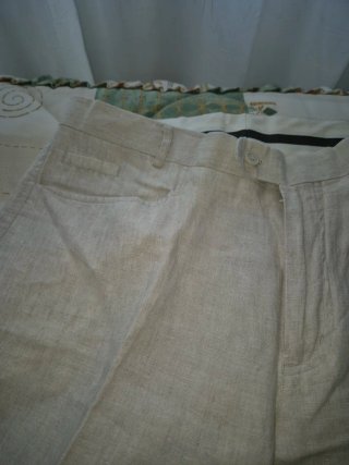 Pantalón de lino beige claro
