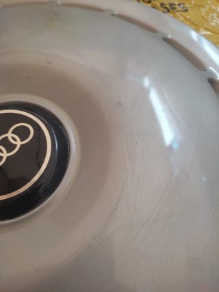Tapacubos Audi 100
