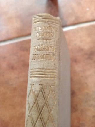 3 libros antiguos década de los 40 y 50