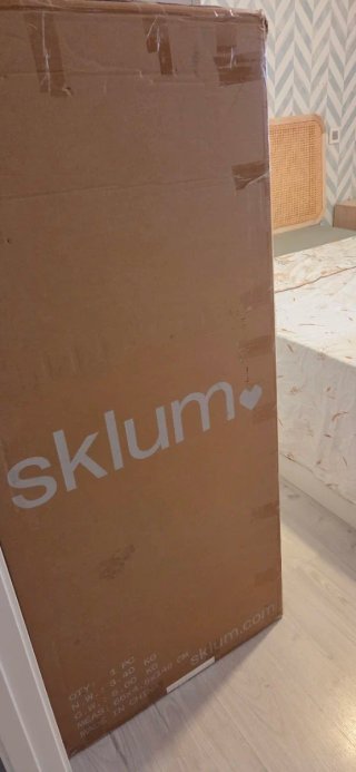 Cabecero de ratán y madera